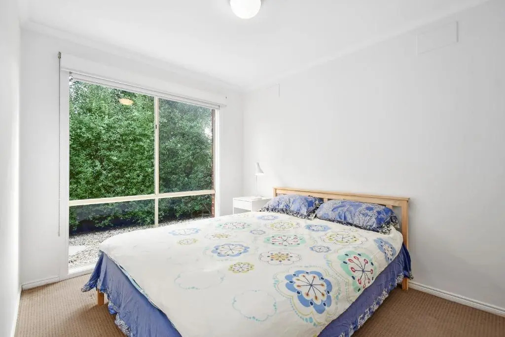 Lovely 3 bedroom unit