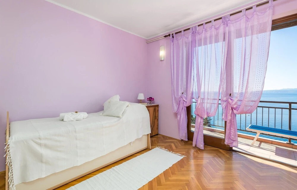 Beautiful Apartment in Opatija With 4 Bedrooms and Wifi