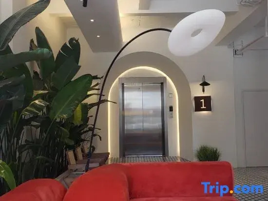 Wojuju Suites (Nanmenwan Branch)