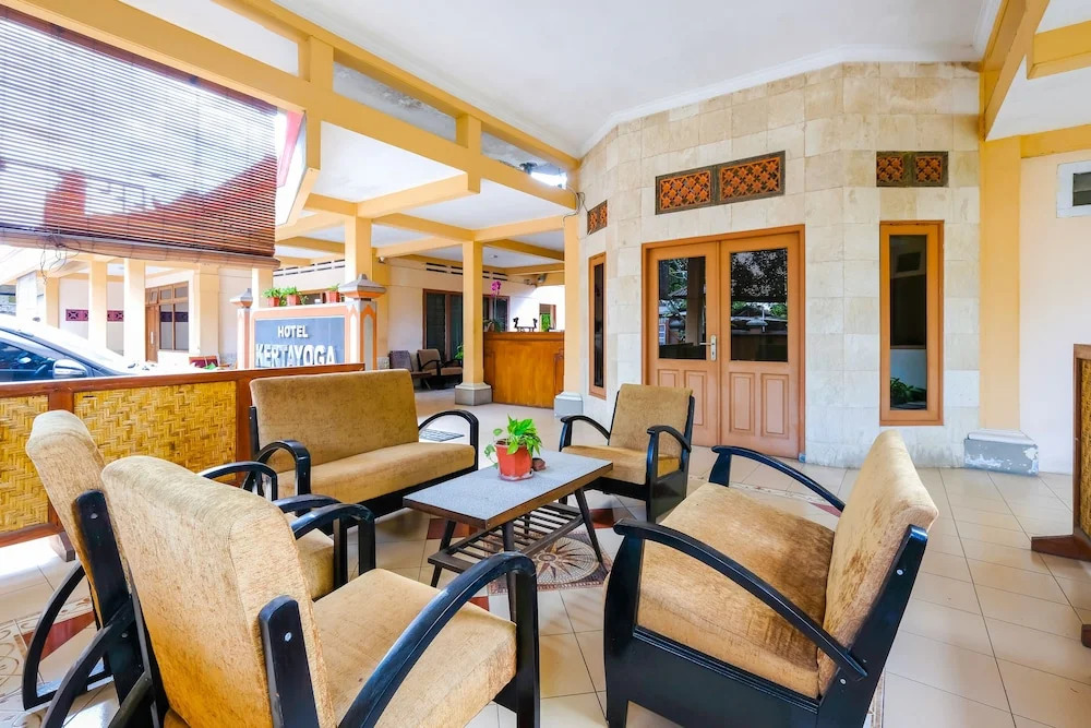 OYO 1442 Hotel Kertayoga