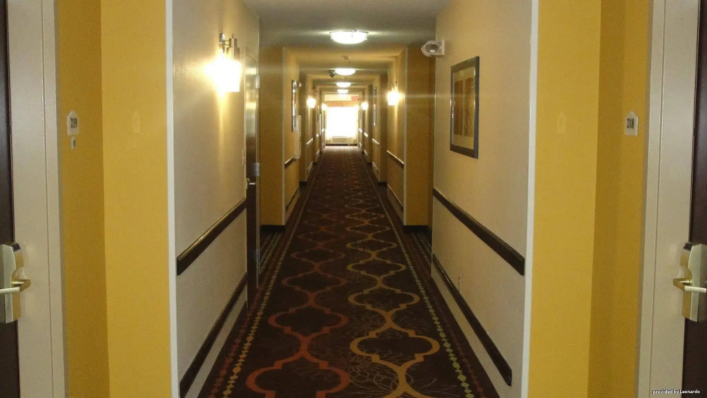 Best Western Plus Rocket City Inn & Suites