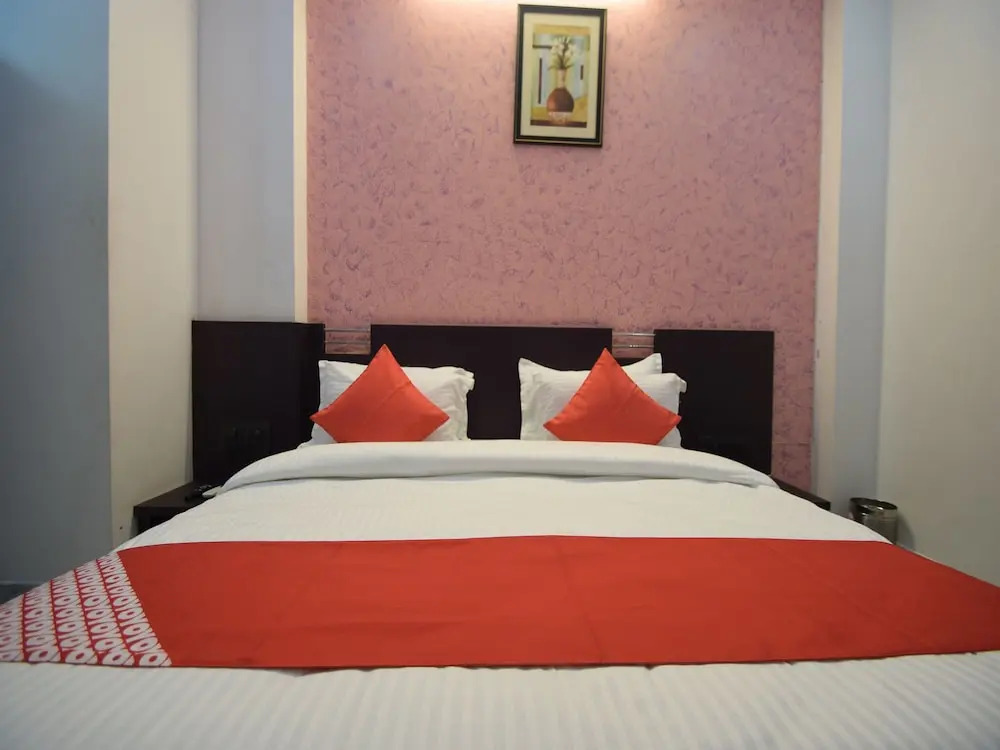 Hotel Kiran Shri