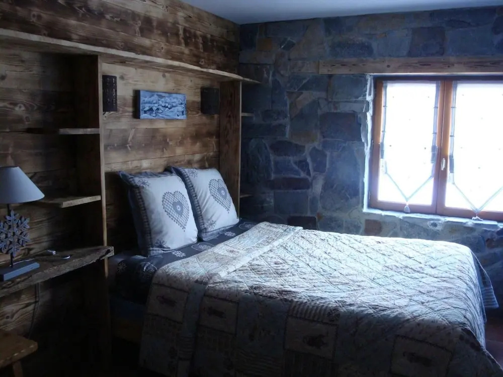 Chambres dHôtes Chalet de la Source
