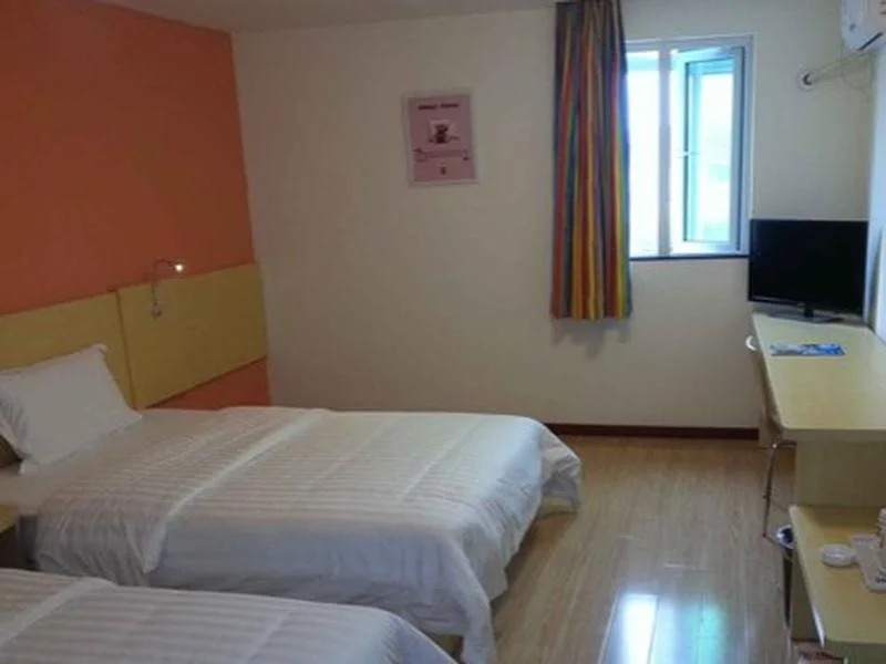 Ranz Hotel
