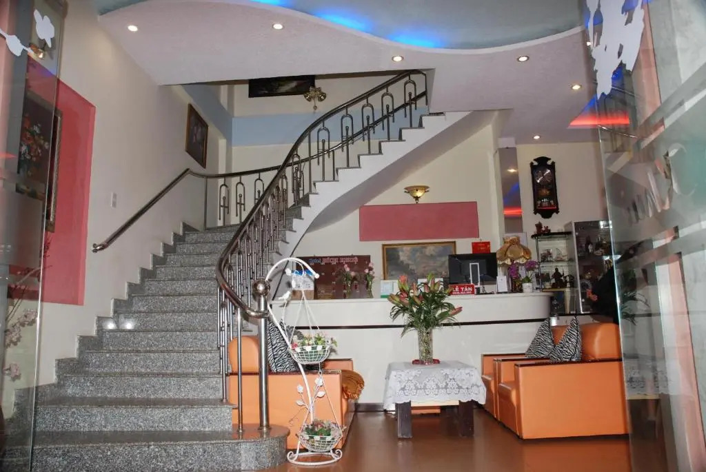 Bich Khue Hotel