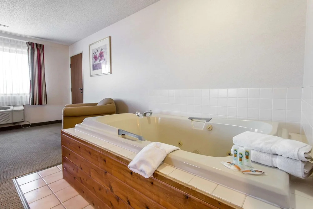 Comfort Inn Delta