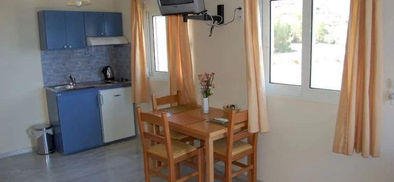Kanakis Blue Beach Apartments