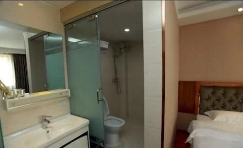 Chengdu Xiangping Business Hotel