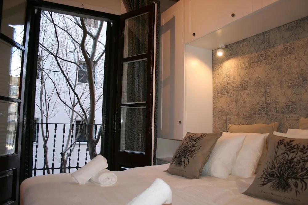 Blasco de Garay: acogedor apartamento en el corazón de Poble-sec