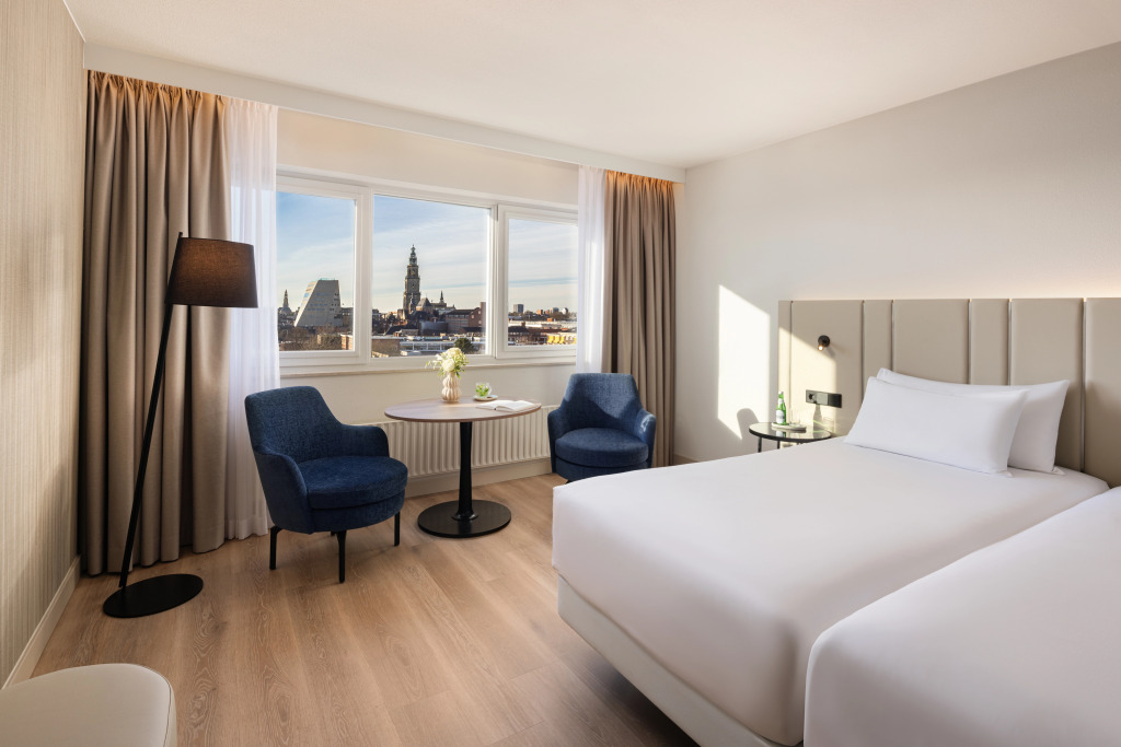NH Groningen Hotel