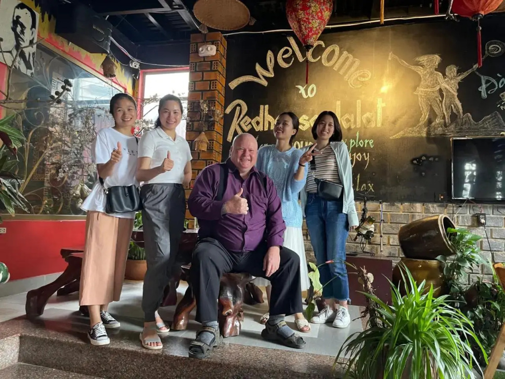 Redhouse Backpacker Hostel
