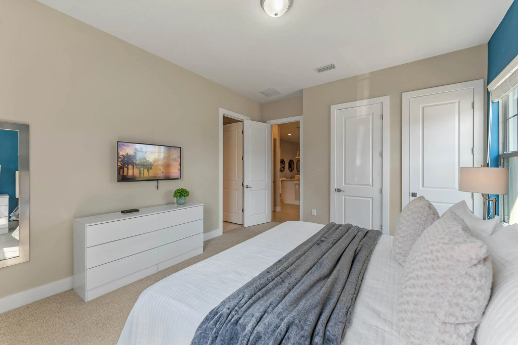 5 Bedrooms/ 5 Bathrooms Summerville Resort (7569 S, Kissimmee, US