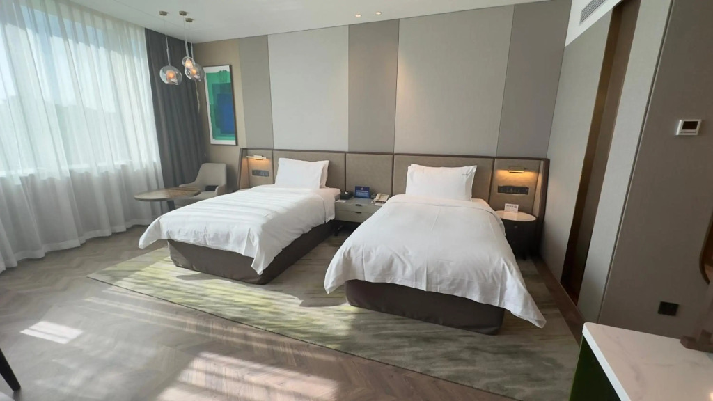 Holiday Inn Beijing Chang An West by IHG