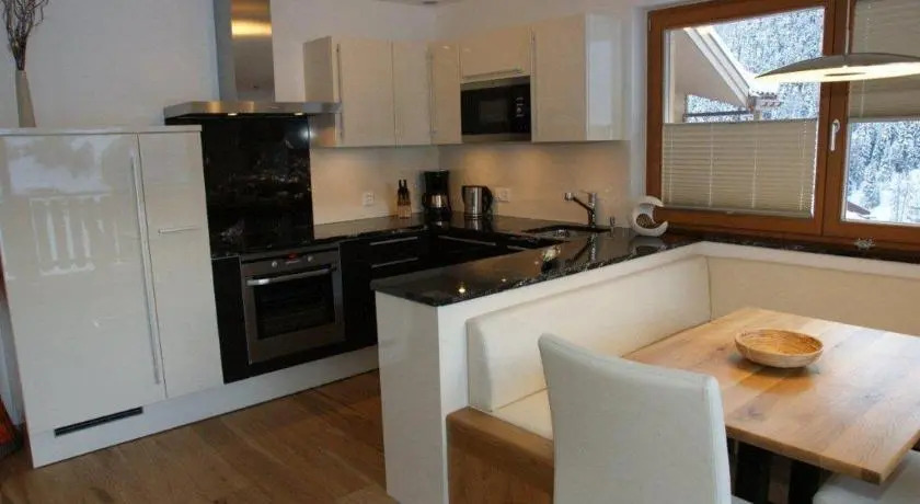 Chasa Teja