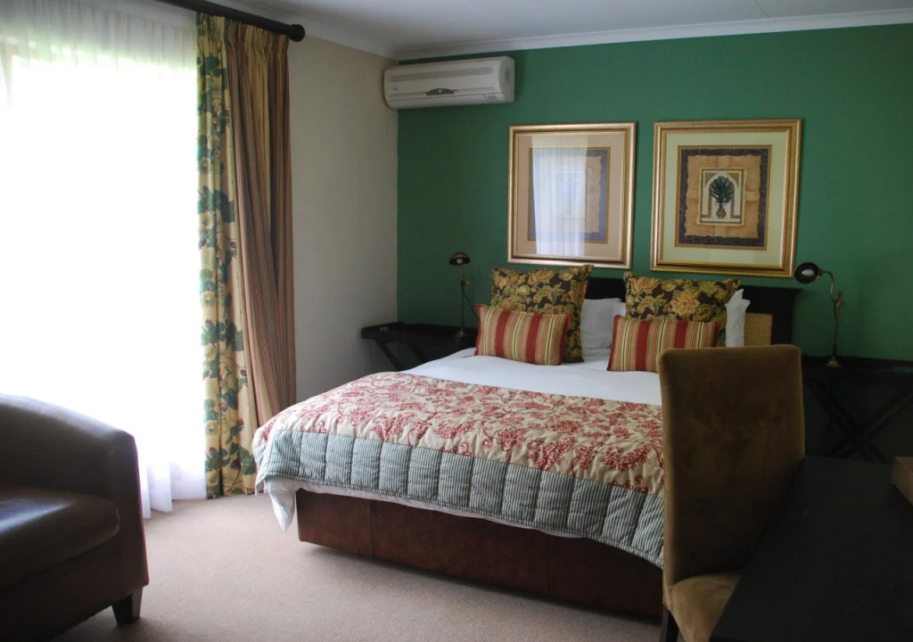 HOSPITALity Lodges