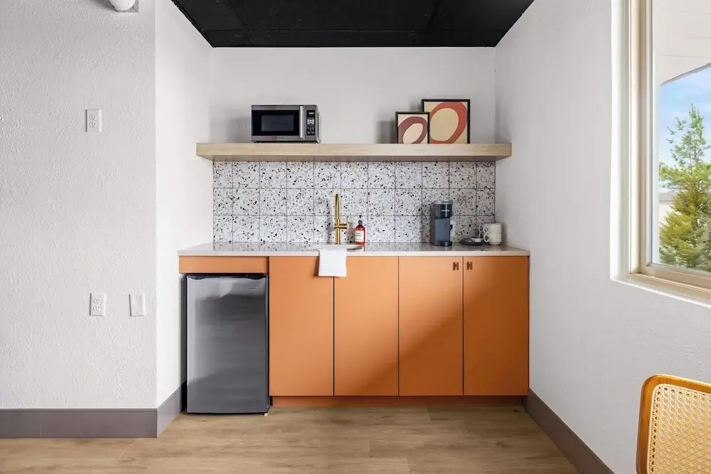 Arka Motel