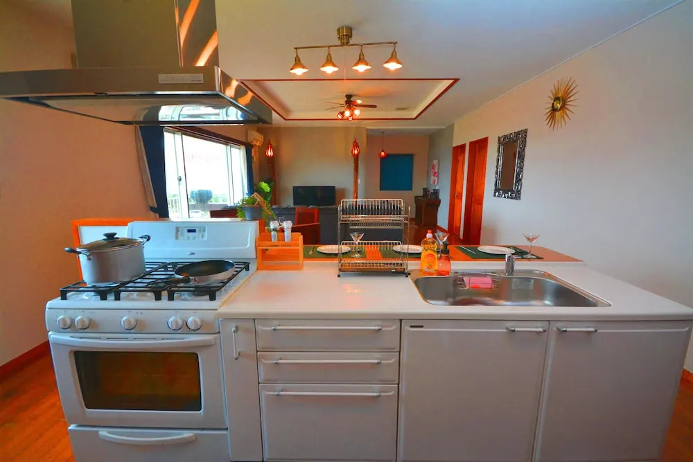 Beach Side House ONNA