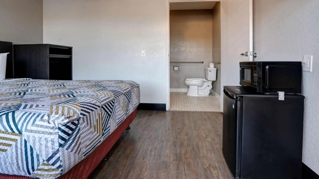 Motel 6-Arcata, CA Cal Poly Humboldt