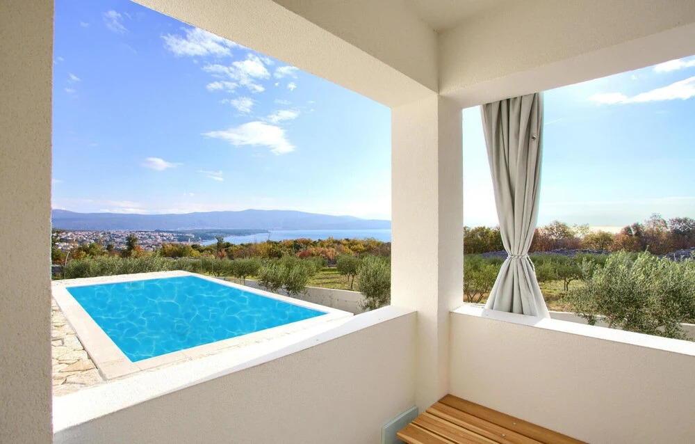 Amazing Home in Vrh With 1 Bedrooms, Wifi and Outdoor Swimming Pool