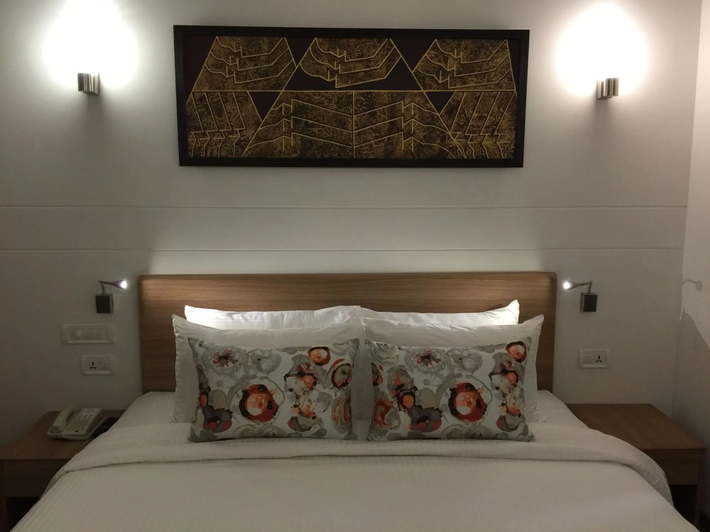 Lemon Tree Hotel, Sector 60, Gurugram