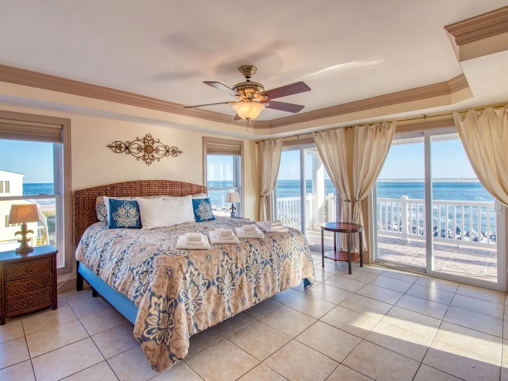 Inlet Indulgence - 5 Br Home