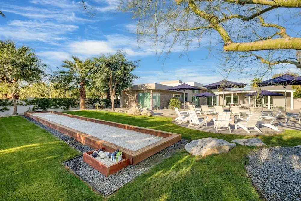 Polo Villa 7 by Avantstay Features Entertainer's Backyard + Game Room 260316 5 Bedrooms