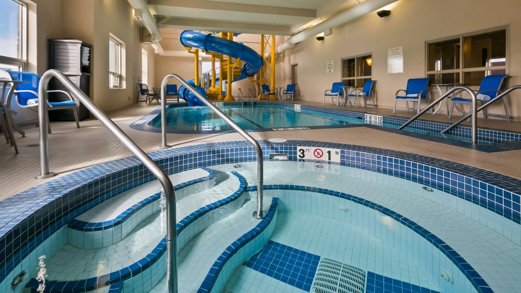 Best Western Plus Okotoks Inn & Suites