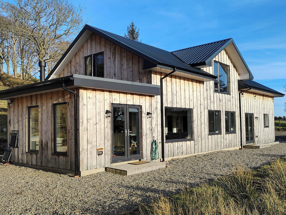 Faodail House