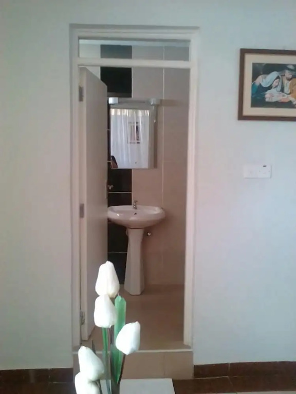 Dlux Hotel