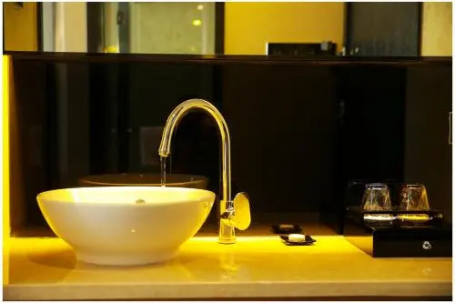 Chengdu Holiday Sunshine Hotel