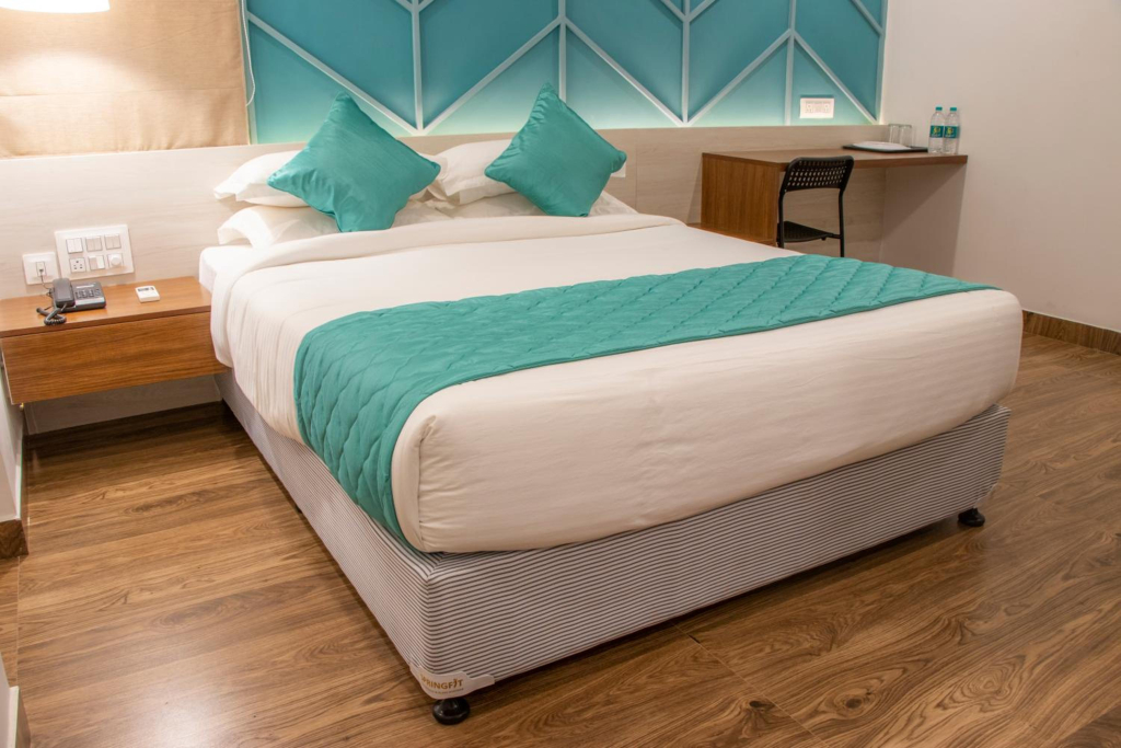 YC Grand Mystic Premier, Electronic City