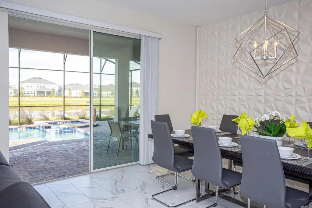 Stunning 8 Bd W/ Pool Close To Disney 2887