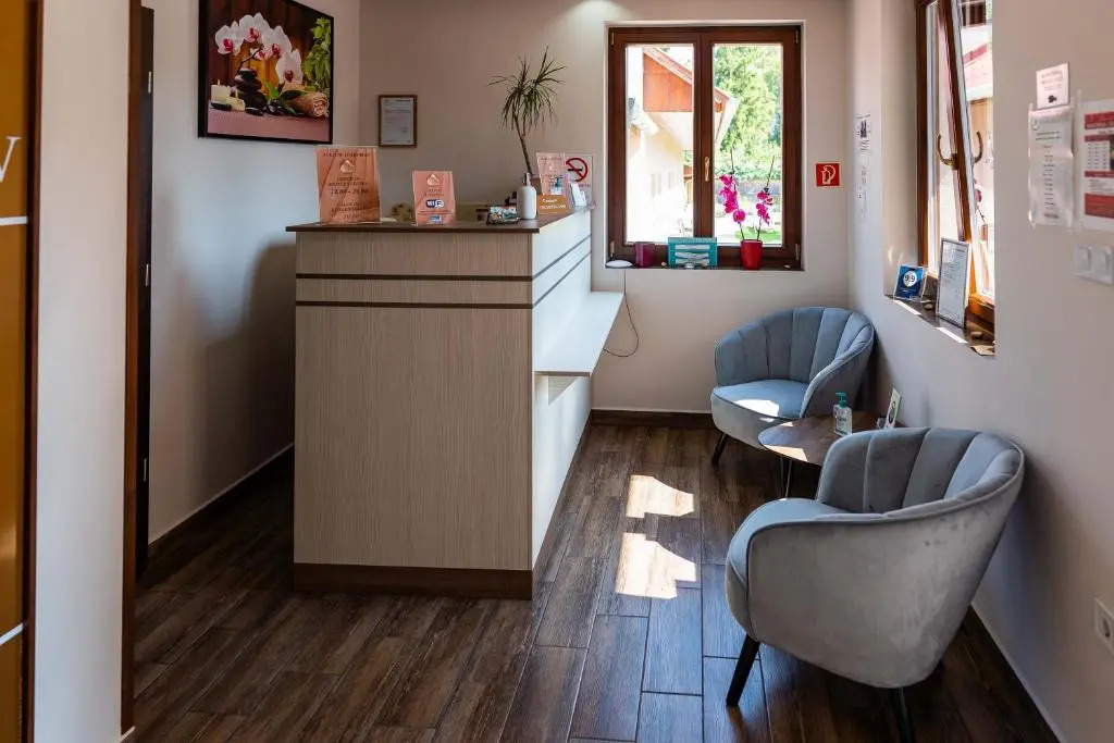 Allium Apartment
