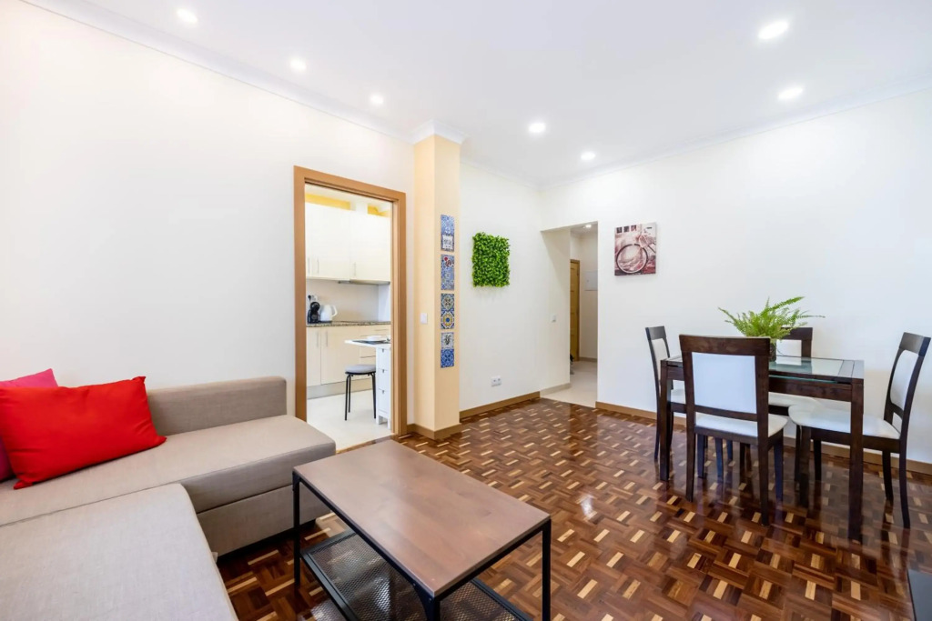 Urban City View Apartment