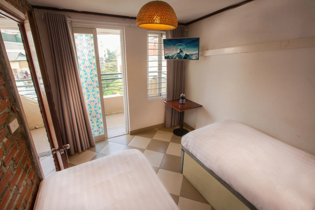 AZ Hanoi Hostel