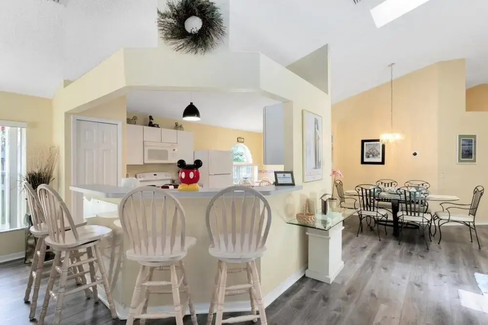 4 Bed Located In Davenport Only Minutes To Disney 4 Bedroom Villa by RedAwning