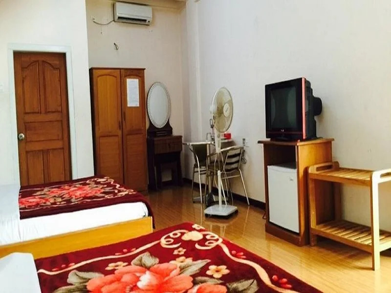 Royal Ruby Hotel