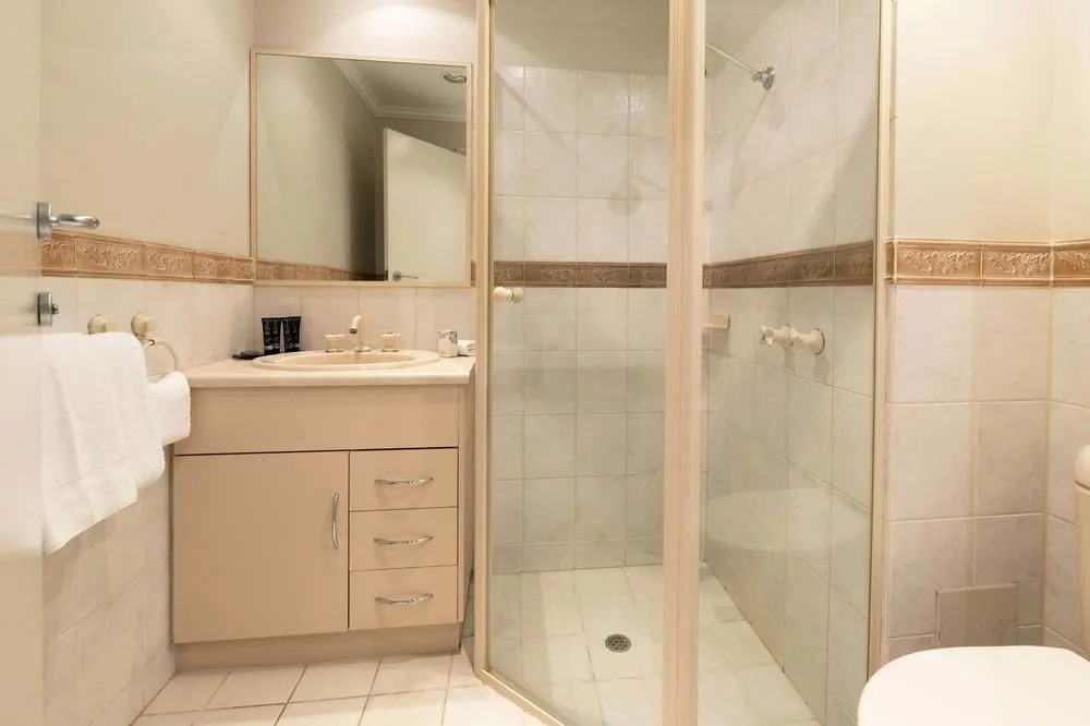 Pacific International Apartments Adelaide