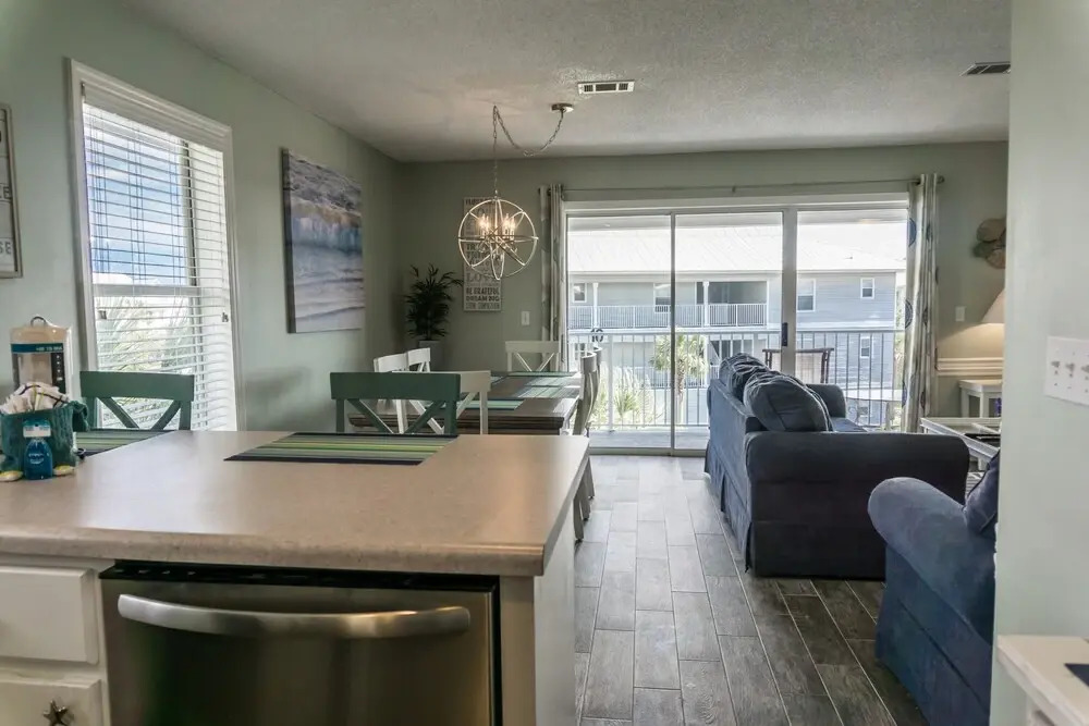 Beachside Villas 732- Southbound Serenity