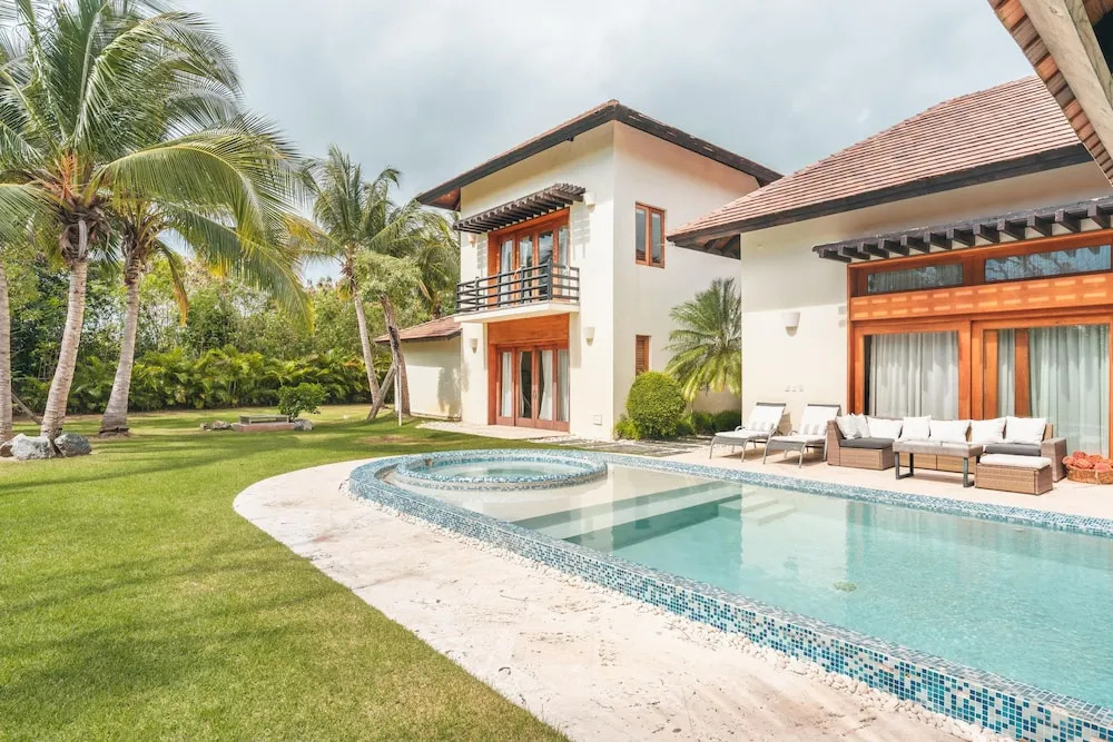 GV 1 in Punta Cana With 5 Bedrooms and 5 Bathrooms