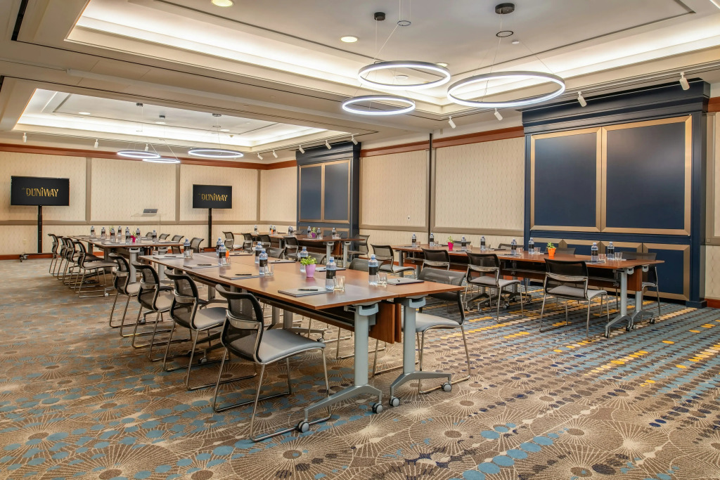The Duniway Portland, A Hilton Hotel