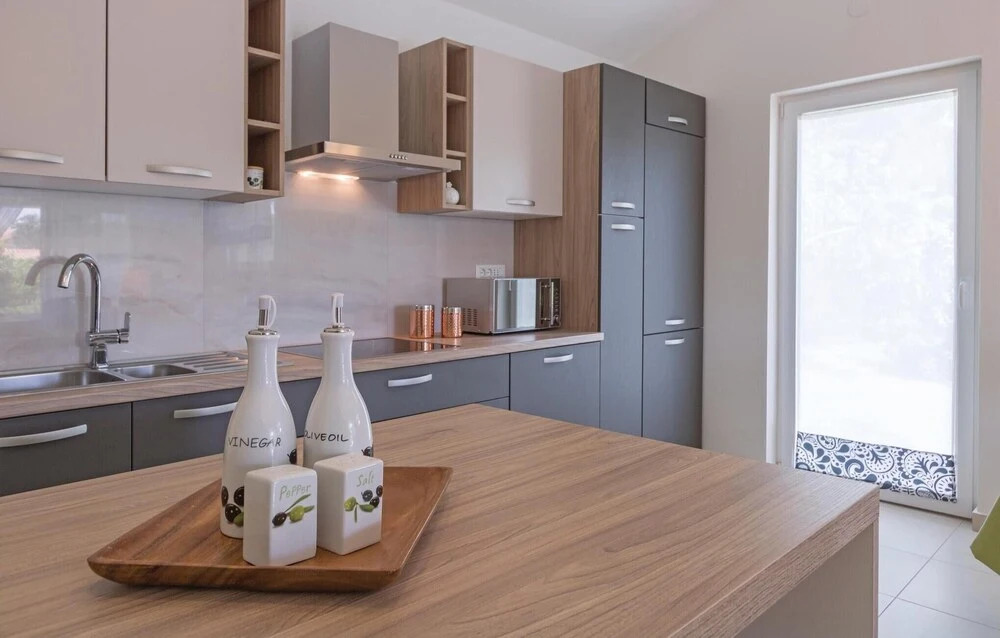 Two-Bedroom Holiday Home In Vodnjan