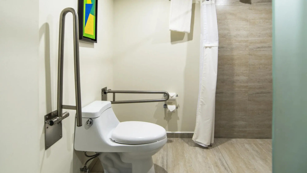 Holiday Inn Mexico Dali Airport by IHG