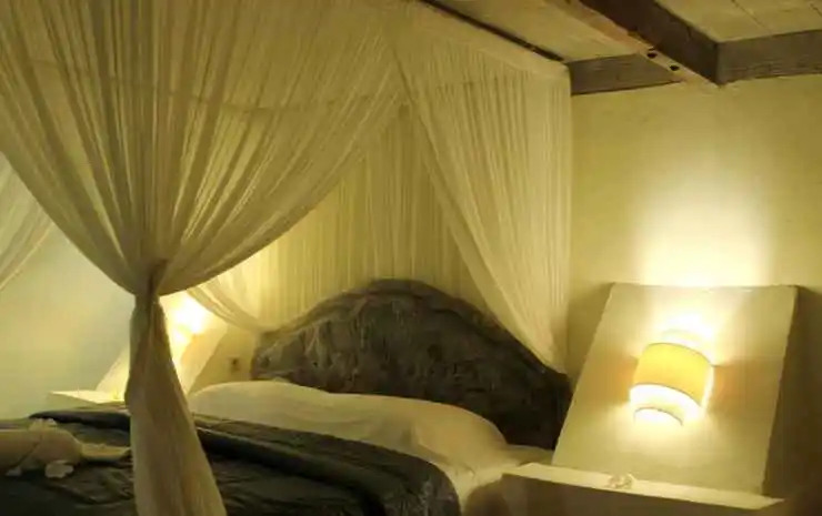 Sunhouse, Mandala Village