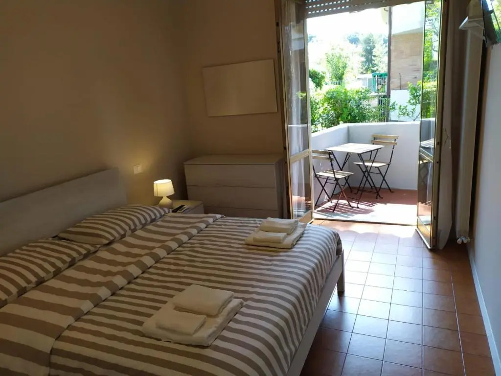 Beach House, 300 m dal mare, Marina di Massa