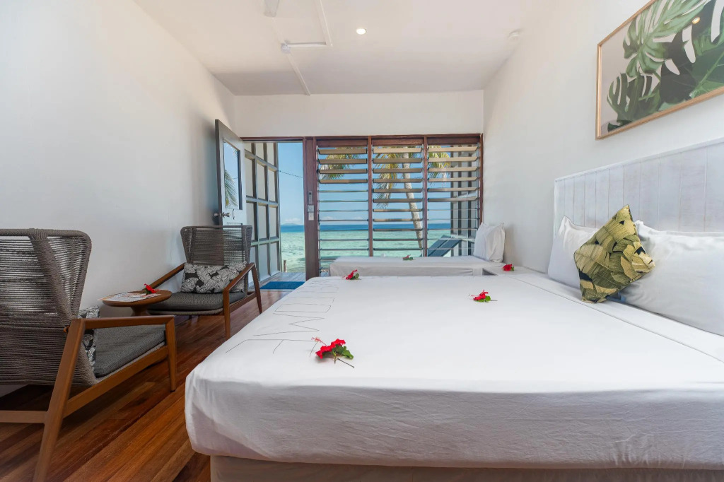 Beachcomber Island Resort