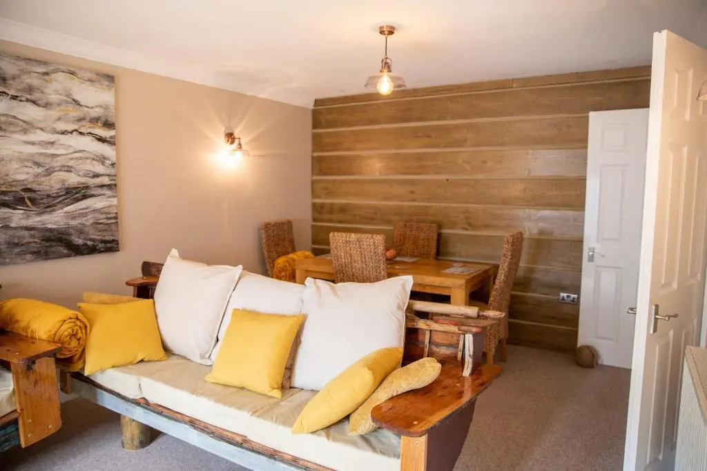 The Beach House Holiday Apartments