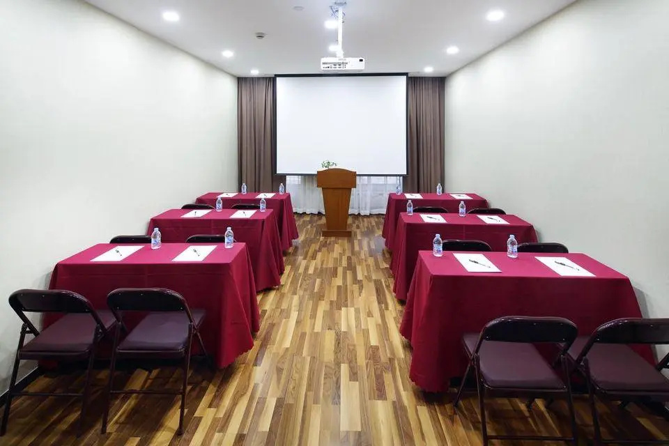 Zhenyue Hotel