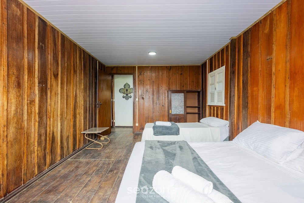 Large 3-bedroom House in Penha Sel0068