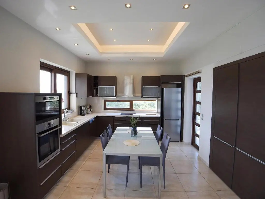 2-Bedroom, Sea-View Apartment - Balcony in Heaven!